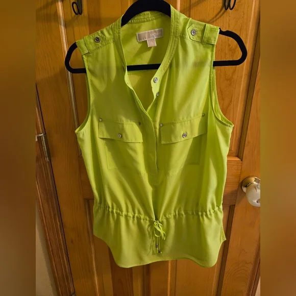 Michael Kors Green Sleeveless Tunic with Mandarin Collar - Picture 3 of 9
